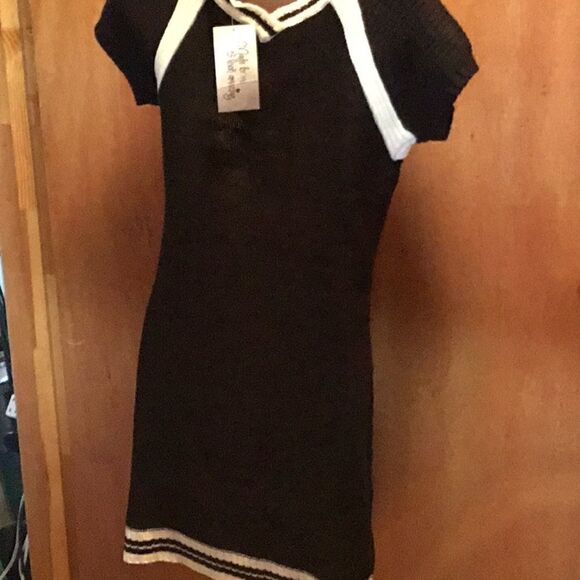 Lightweight sweater dress in medium ladies NWT - Picture 5 of 8